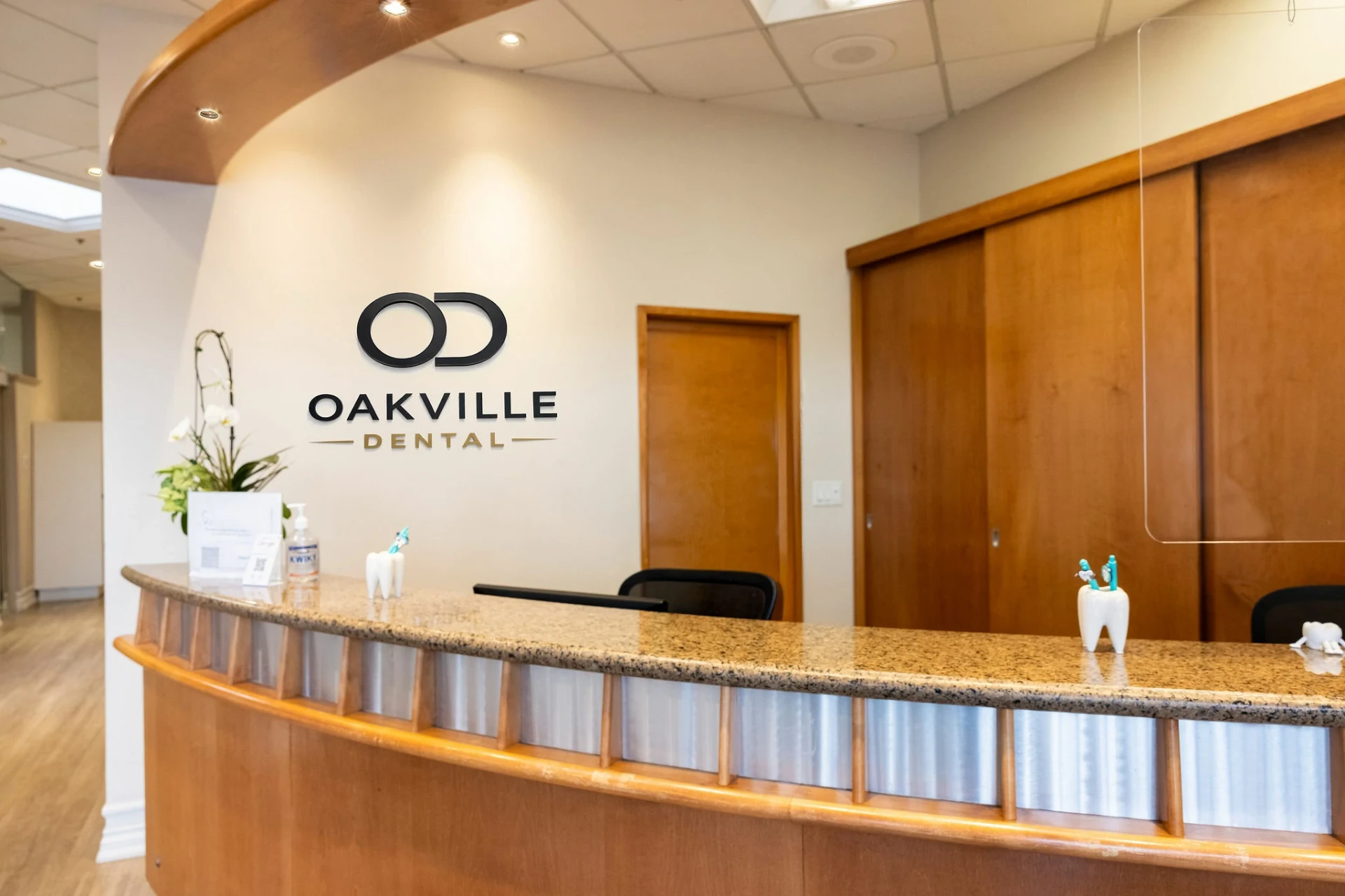 Oakville Dental reception desk